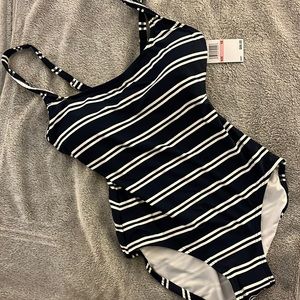 BNWT Micheal Kors “admiral” one piece bathing suit.